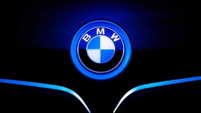 BMW Q4 sales fall