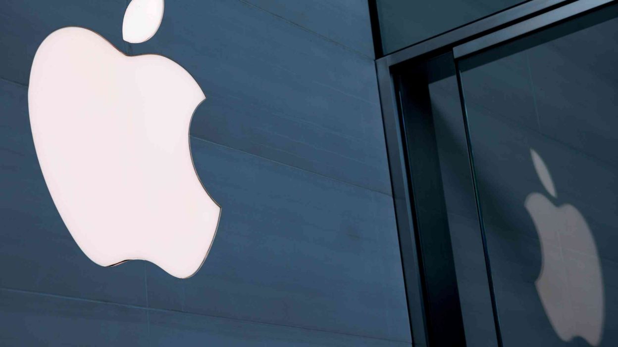 Apple logo representing policy changes impacting iPhone manufacturing in IndiaApple logo representing policy changes impacting iPhone manufacturing in India
