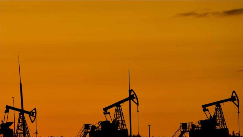 Oil refinery operations as U.S. crude prices fall amid Iran talks and inventory concerns
