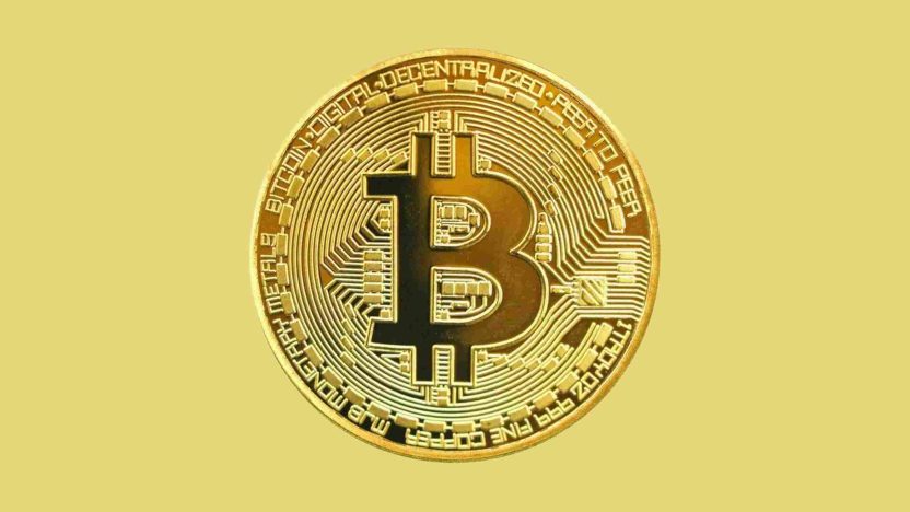 Bitcoin symbol reflecting a market downturn and increased volatility